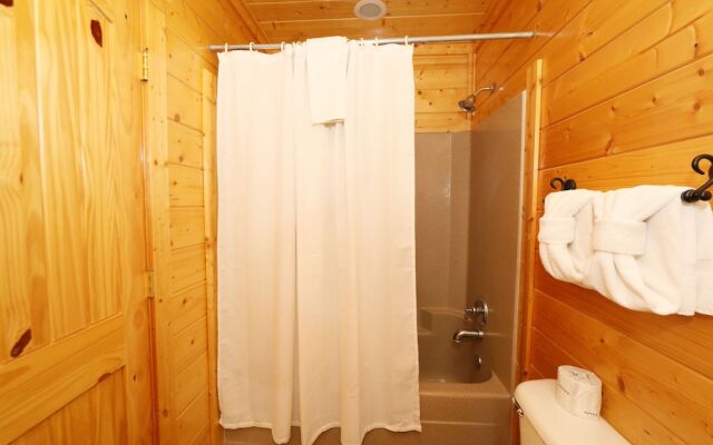 Up Up  Away - Two Bedroom Cabin