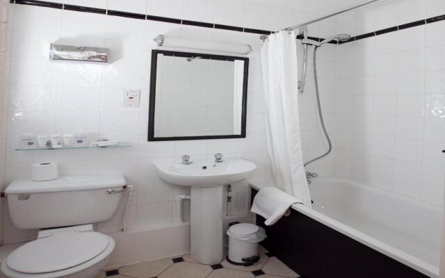 The Rose and Crown Hotel – Tonbridge
