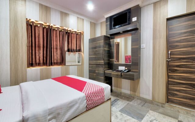 OYO 30473 New Hotel Suman