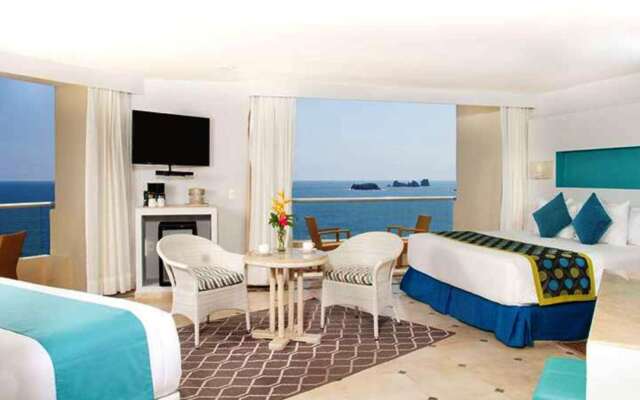 Sunscape Dorado Pacifico Ixtapa Resort & Spa - All Inclusive