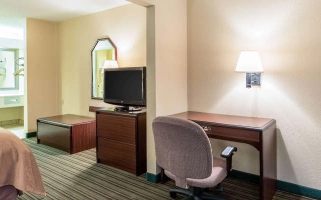 Quality Inn Alexandria