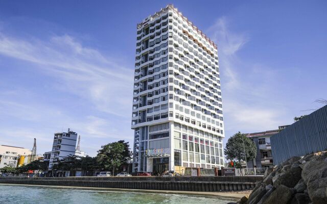 Huong Viet Hotel Quy Nhon - Beachfront