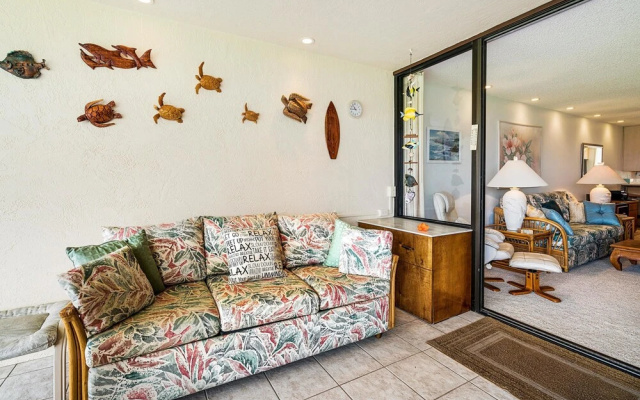 Country Club Villas