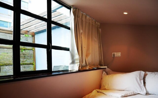 Quintet BnB