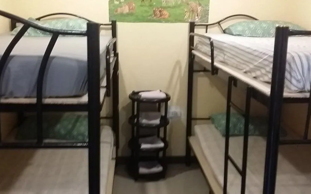 Garces Budget Apartelle
