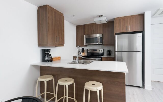 Grand 1BR in Festival Quarter by Sonder