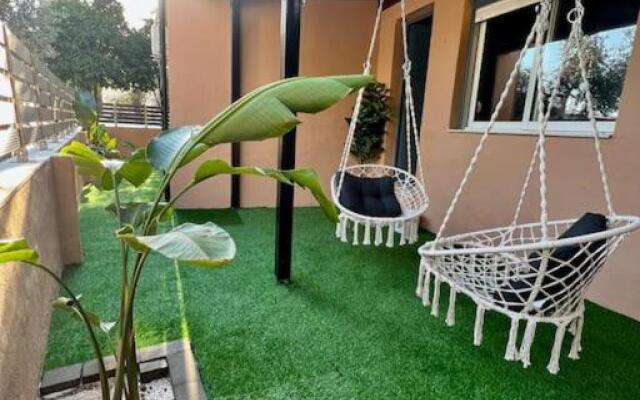 Lampsakou suites 2-bedroom house in VOLOS