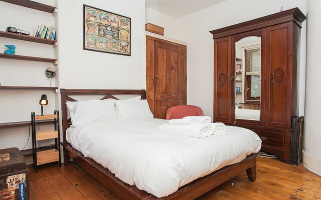 1 Bedroom Apartment in a Historic Building
