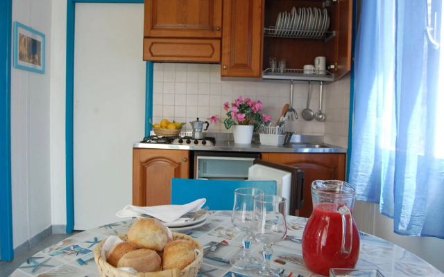 Marina Del Cantone Chalet