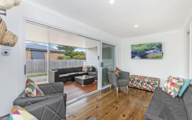 Fielding's Lair - the ultimate family retreat - House & Bungalow