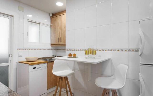 BCN Design Apartment with Portable Wifi