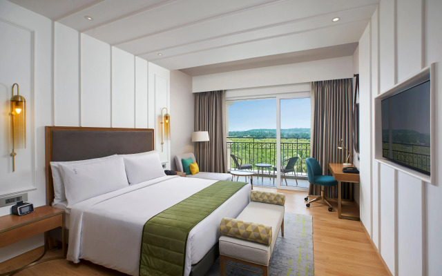 Holiday Inn Goa Candolim by IHG