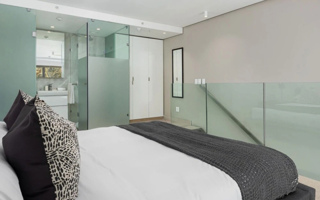 117 on Strand Luxury Apartments