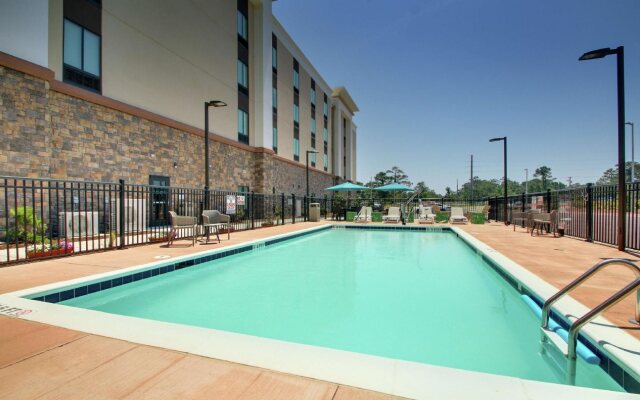 Hampton Inn & Suites Southport