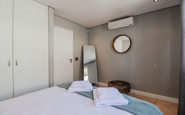 Loader Street Studios 5 by CTHA