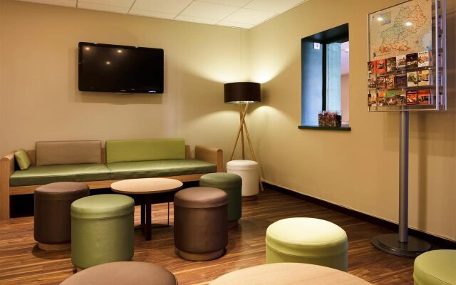 Matabi Hotel Toulouse Gare by HappyCulture