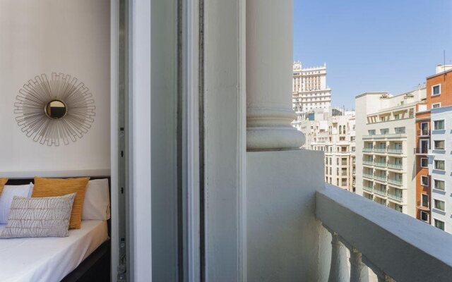 Dobo Rooms Gran Via Apartments