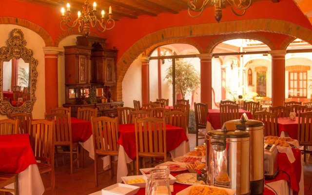 Hotel Monasterio