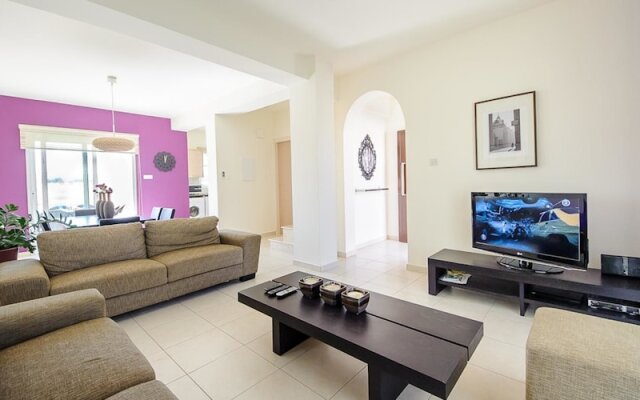 Oceanview Luxury Villa 012