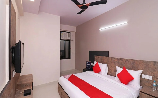 Collection O 74986 Hotel Sky Villas Near Palam Metro Station