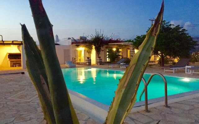 Paros Afrodite Luxury Villas