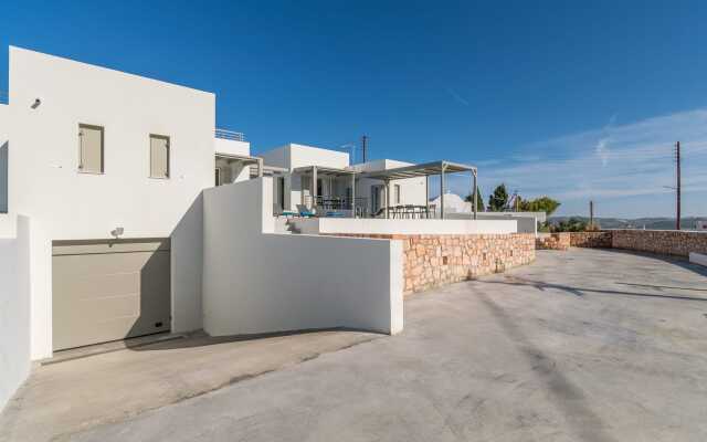 Thiopetra Villas