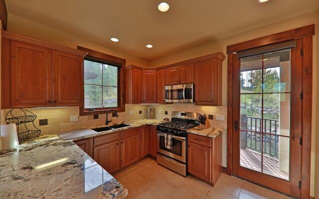 Mountain Terrace 4 Bedrooms 4 Bathrooms Townhouse