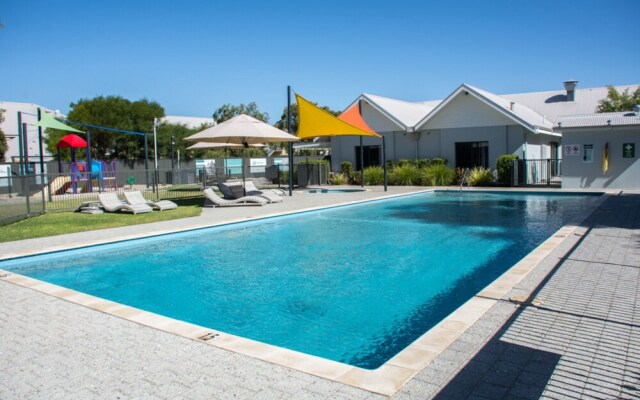Sea Breeze Broadwater