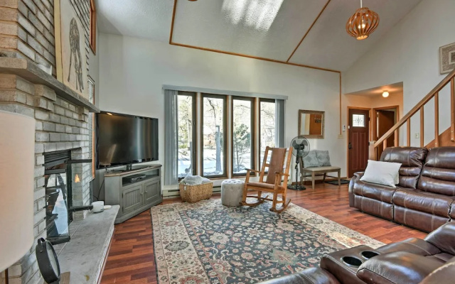 Poconos Vacation Rental w/ Pool Access & Hot Tub!