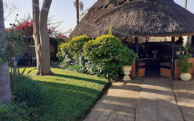 Beautiful 2-bedroomed Guest Cottage in Harare