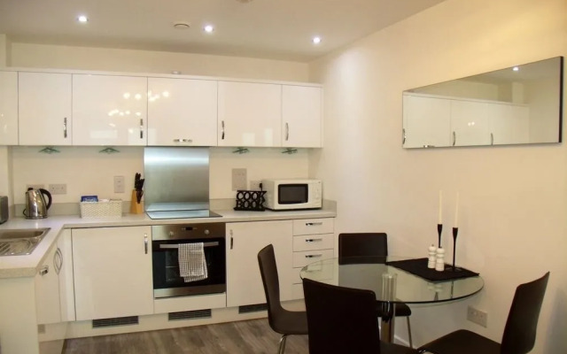 Woking - New Central