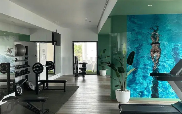 Luxury Apartment in Sunset Cliffs by Leo