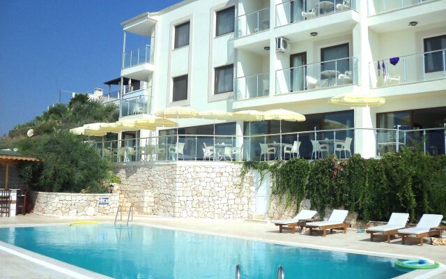 Hotel Cachet Adults Only