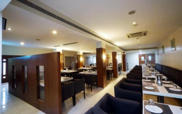 Hotel Geetha Regency