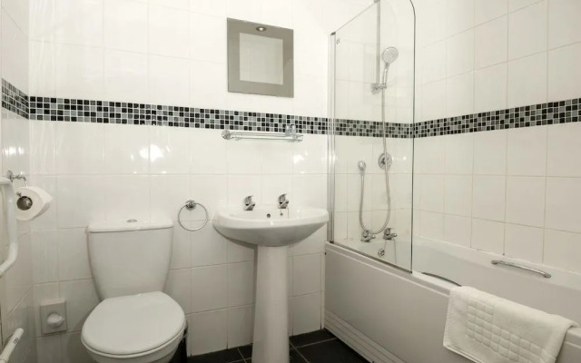 Lynford Hall Hotel