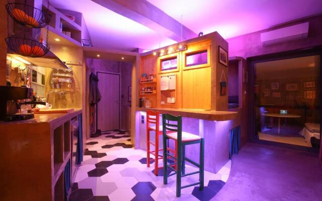 Exceptional modern studio in Athens, big balcony, central & calm