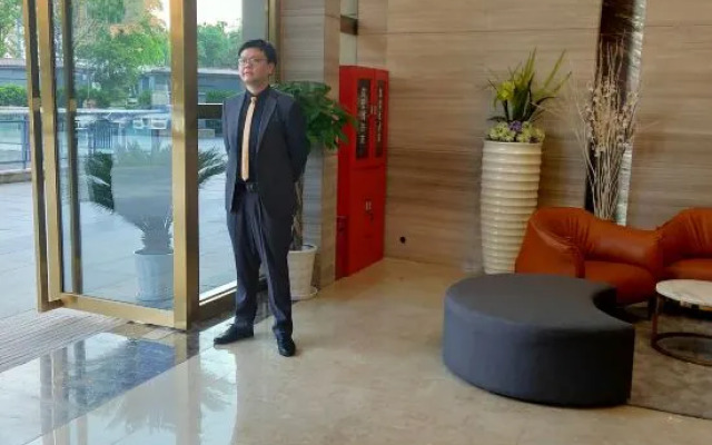 Hairui Hotel