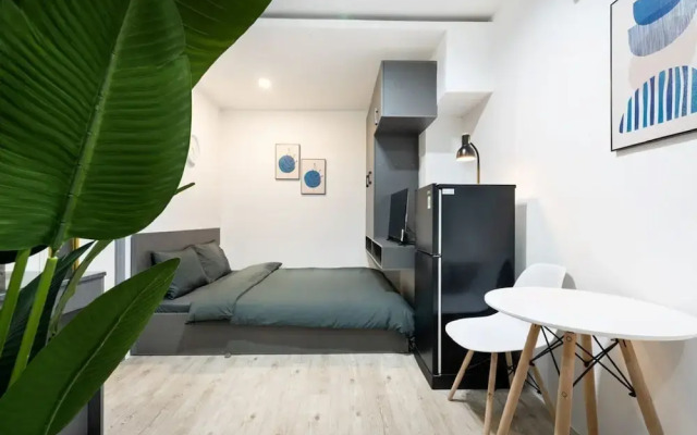 Home Away Dang Thi Nhu