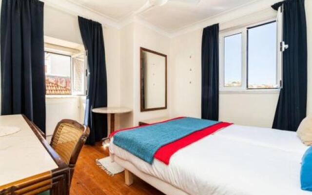 Large family flat in Campo de Ourique