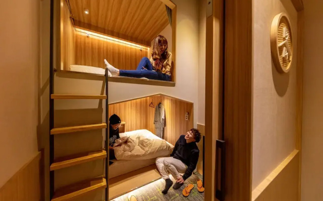 CHO Stay Capsule Hotel - Taoyuan Airport T2