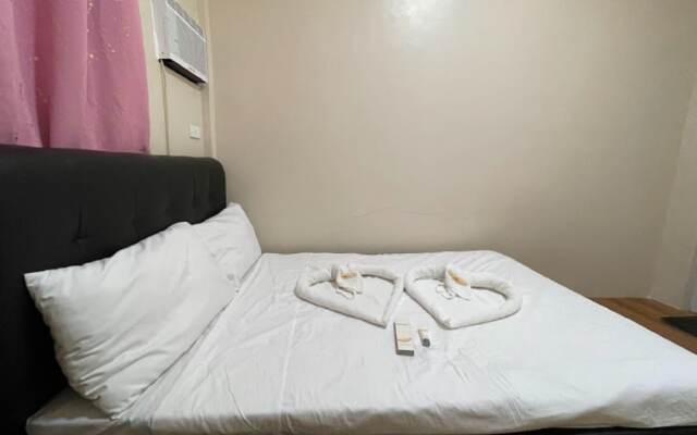 Pilot Hotel