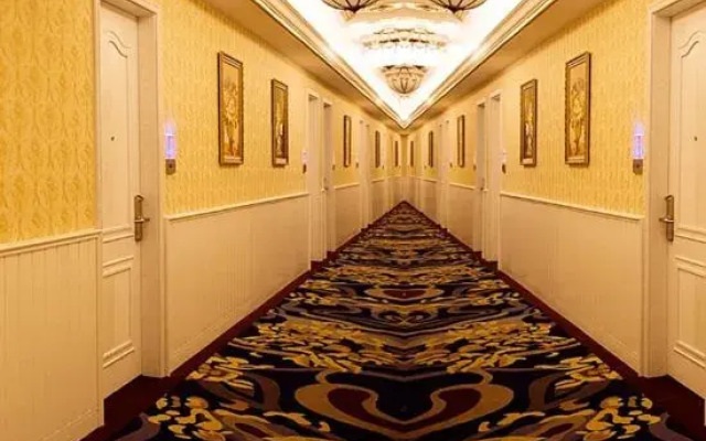 Xi'erdun Roman Holiday Hotel
