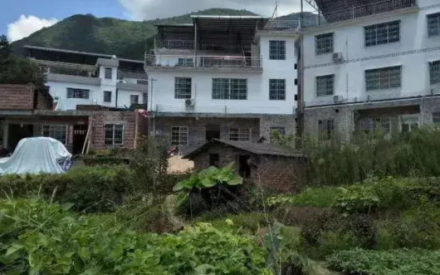 Oujia Terrace No. 13 Farmhouse