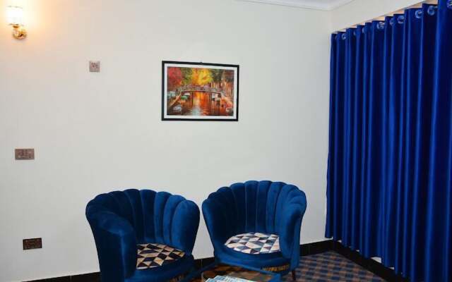 Khyber Guest House & Restaurant