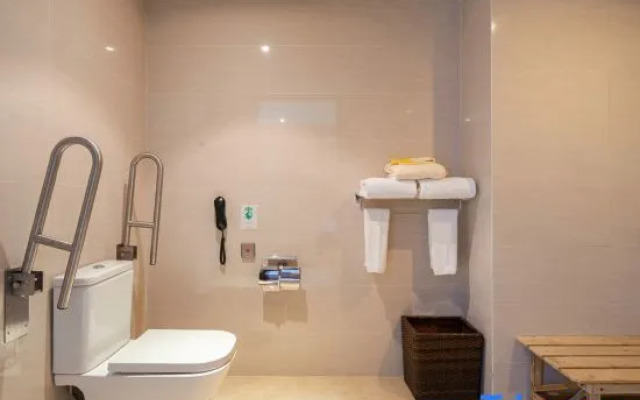 Ramada Encore Guanghan