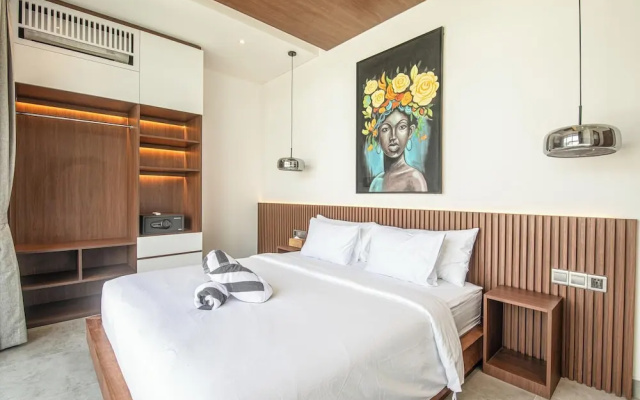 Tropical Elegance 5BR Canggu Villa Near Beach – Guest Rooms – Tibubeneng