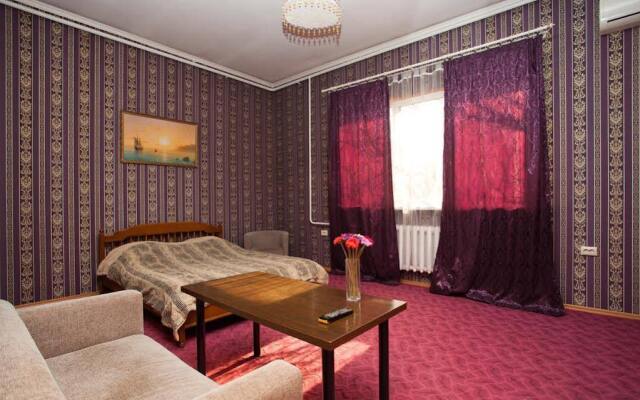 Hotel Voyazh
