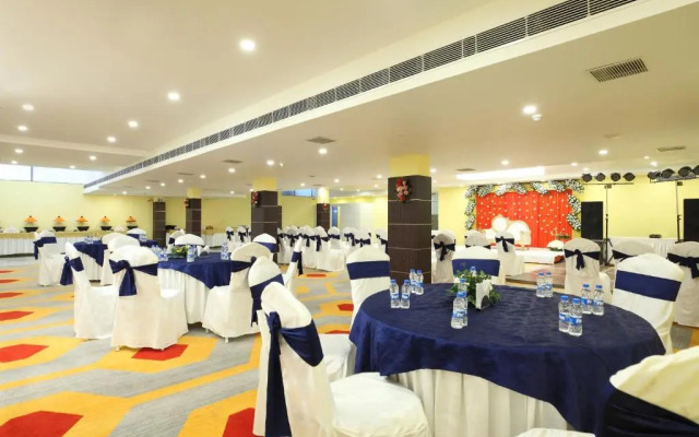 Click Hotel Transport Nagar