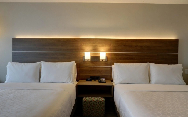 Holiday Inn Express Kingston West by IHG