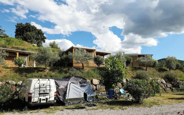 Saksida Resort